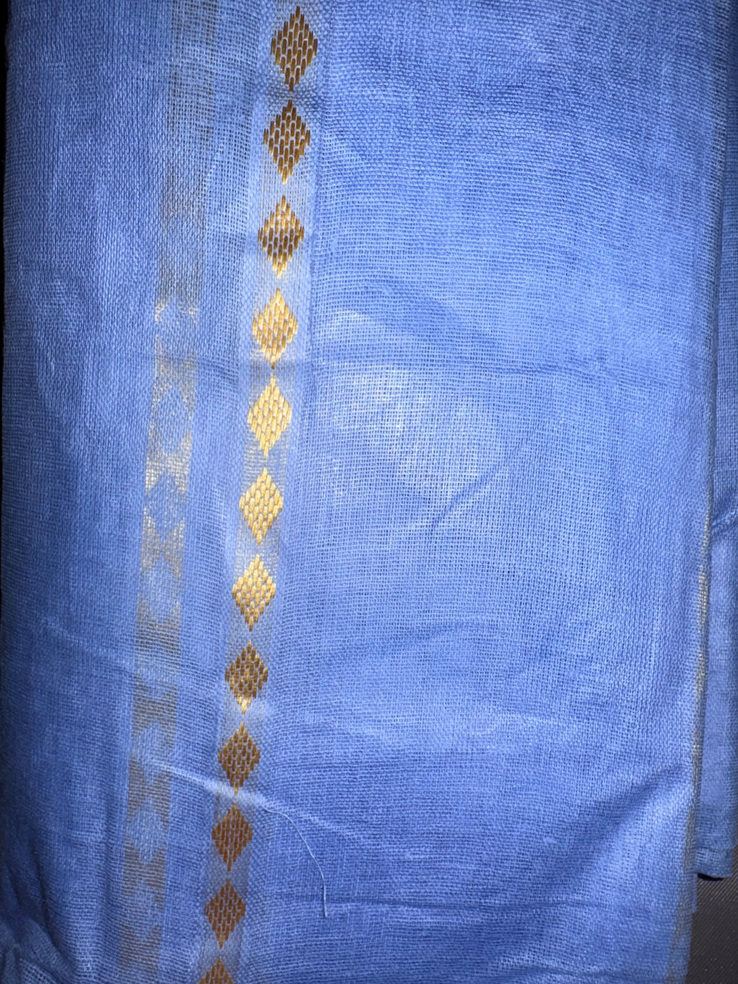 ✨ Les melhfa de Mauritanie – Élégance et héritage du désert ✨