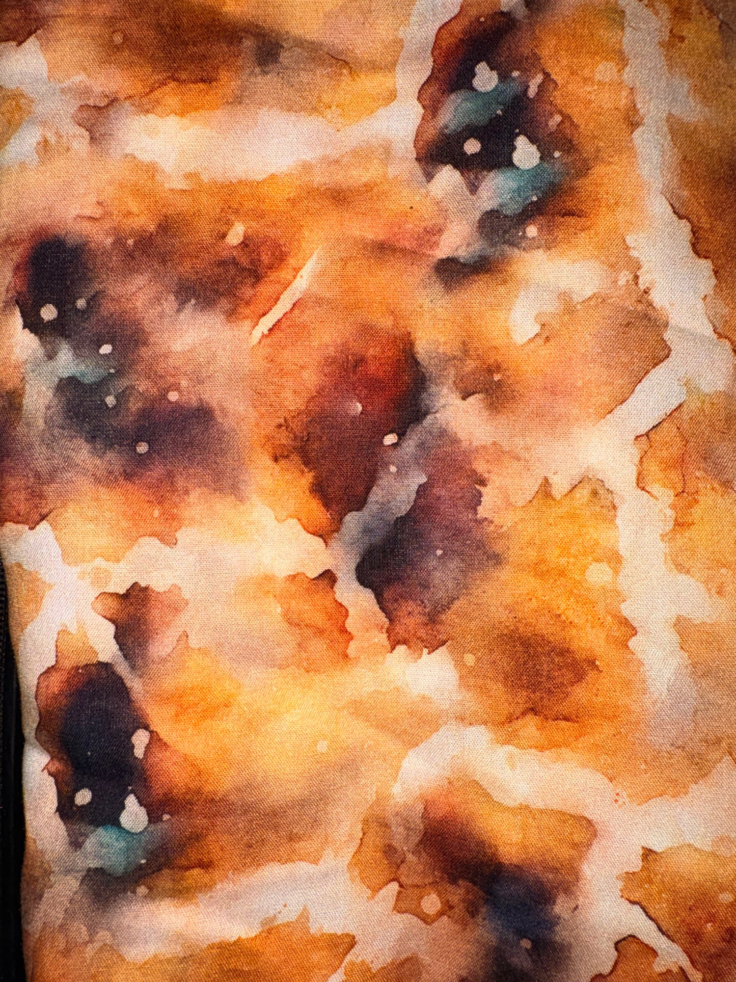 ✨ Les melhfa de Mauritanie – Élégance et héritage du désert ✨